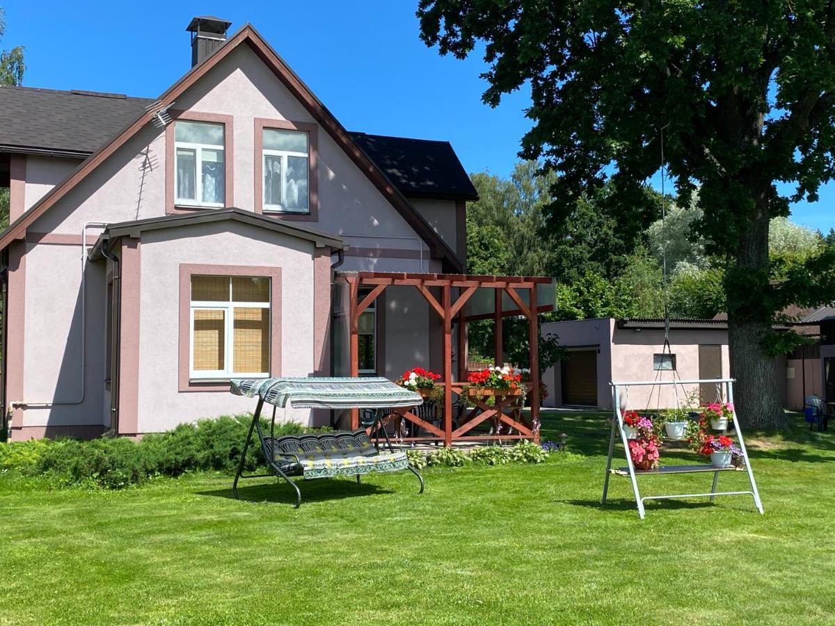 Kronenberga Street Guesthouse Jūrkalne 外观 照片